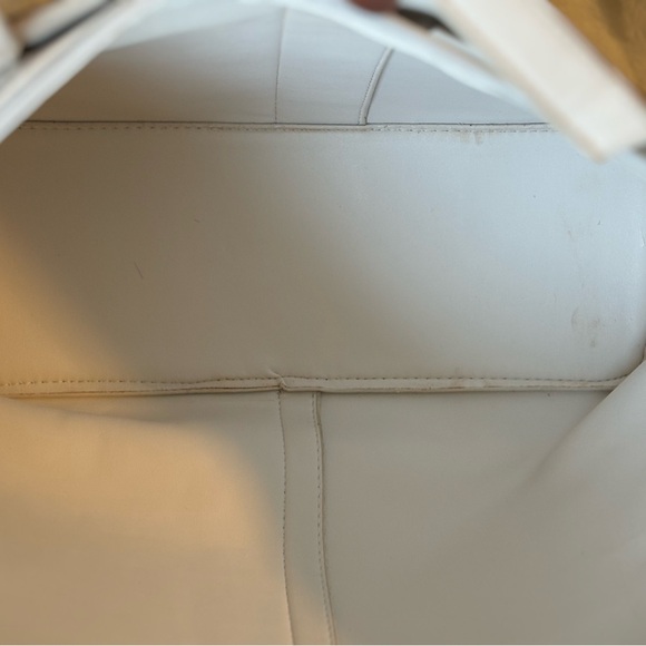 BCBG Paris Cream Leather Tote with crossbody bag set - Picture 11 of 12